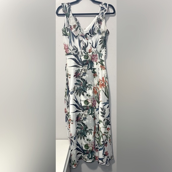 Melanie Lyne Floral Print Maxi Dress Sleeveless - Picture 2 of 5